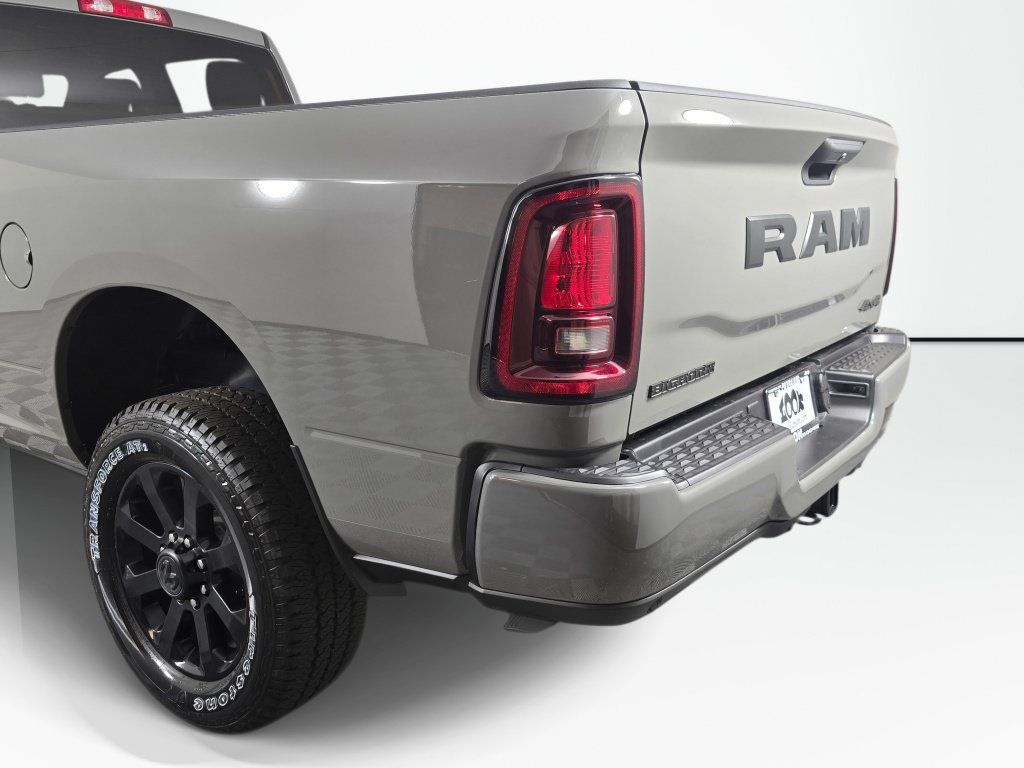 New 2026 RAM 2500 Big Horn AWD/4WD image 15