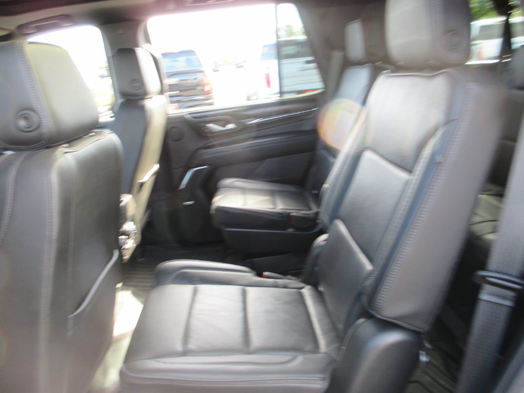 Used 2022 GMC Yukon Denali AWD/4WD image 23
