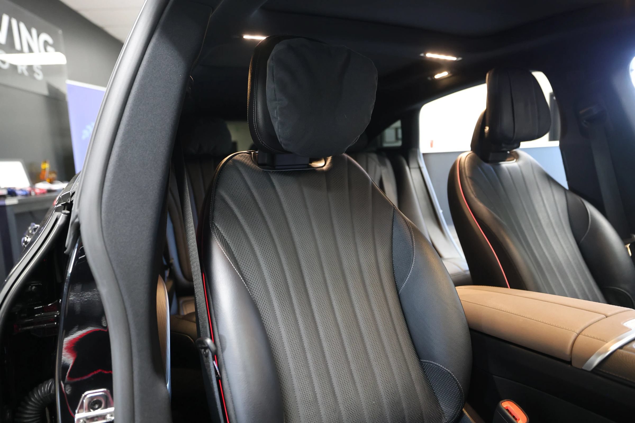 Used 2022 Mercedes-Benz EQS 580 4MATIC Sedan image 48