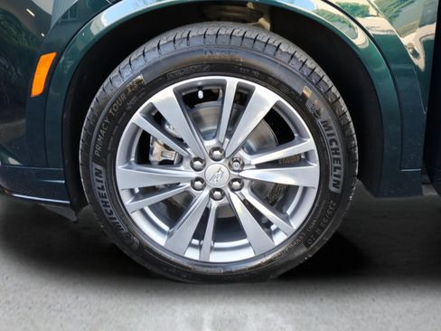 Certified 2025 Cadillac XT6 Premium Luxury image 9