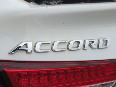 Certified 2022 Honda Accord Sport Special Edition image 14