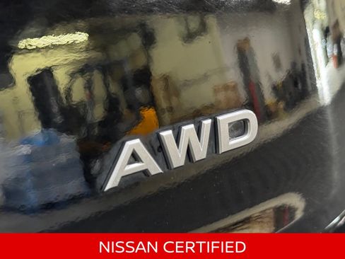 Certified 2025 Nissan Rogue SV AWD/4WD image 10