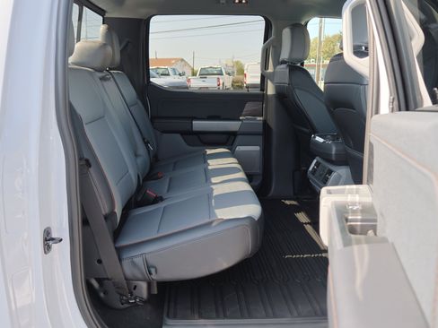 Certified 2025 Ford F150 Lariat w/ Equipment Group 501A Mid image 29