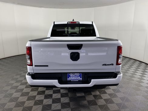 Used 2024 RAM 1500 Big Horn AWD/4WD image 9