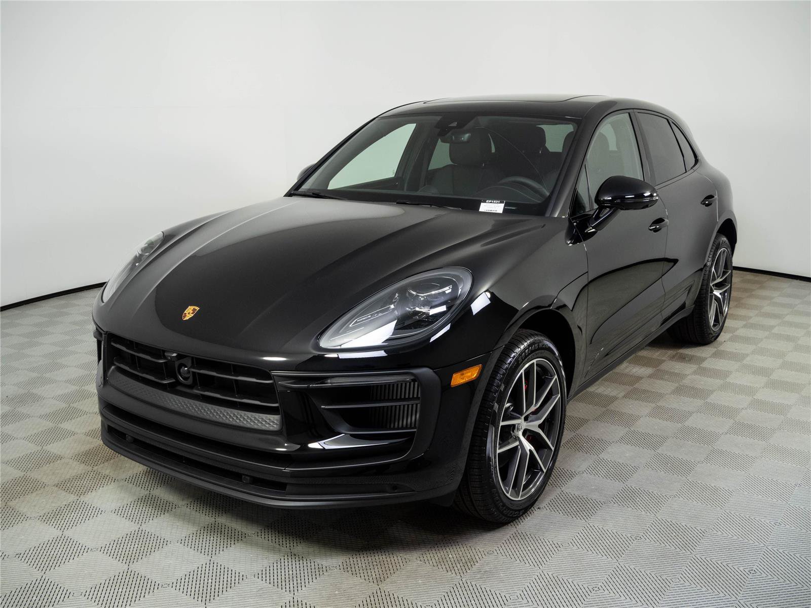 New 2026 Porsche Macan S AWD/4WD image 1