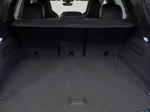 Certified 2025 Porsche Cayenne Turbo image 13