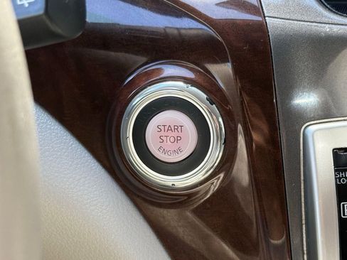 Used 2016 Nissan Quest SV image 50