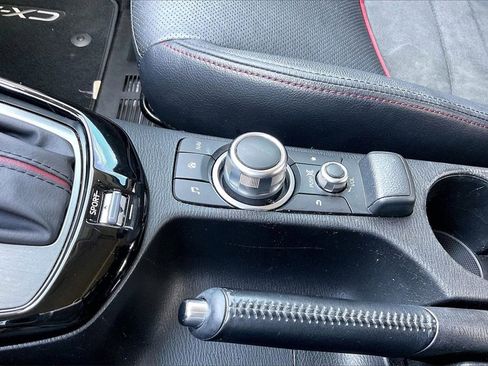 Used 2018 MAZDA CX-3 Grand Touring image 24