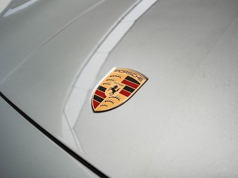 New 2026 Porsche Cayenne image 16