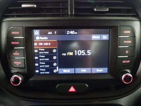 Used 2021 Kia Soul S FWD image 11