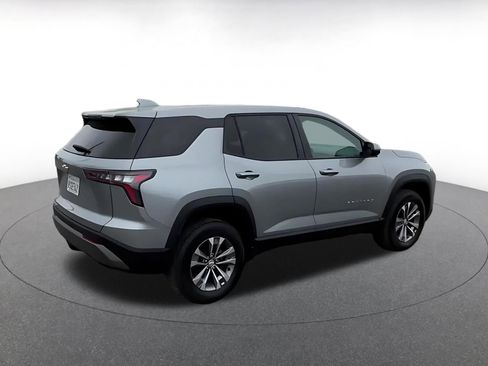 Used 2025 Chevrolet Equinox LT AWD/4WD image 15