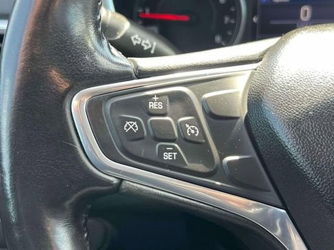 Used 2019 Chevrolet Equinox LT image 22