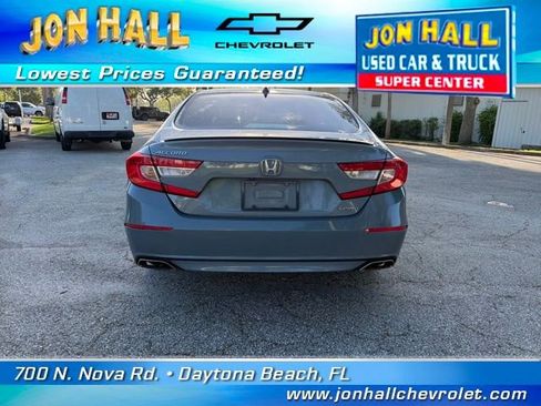 Used 2021 Honda Accord Sport image 11