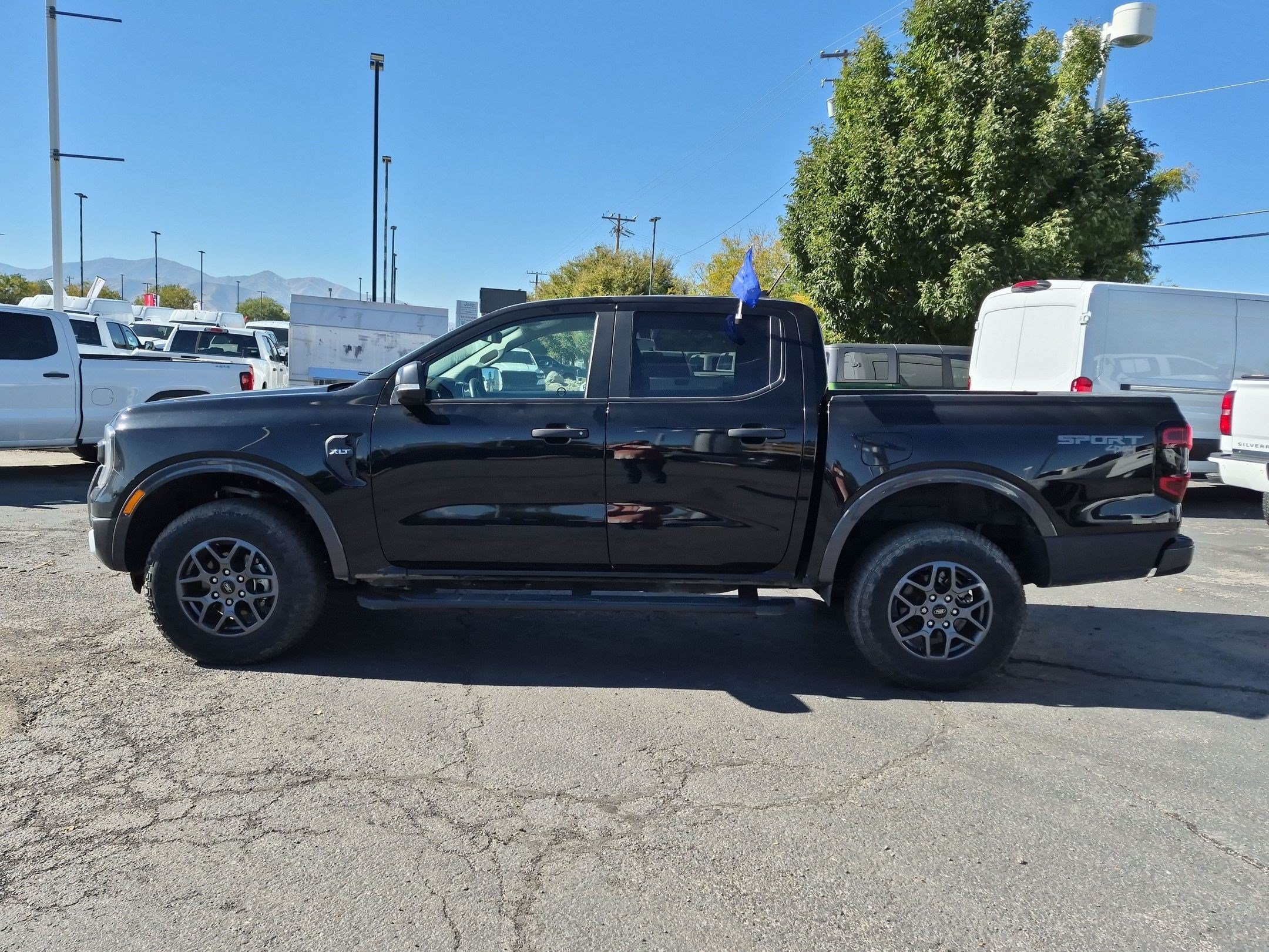 Used 2024 Ford Ranger XLT w/ Equipment Group 301A Mid AWD/4WD image 10