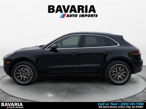 Used 2018 Porsche Macan S AWD/4WD image 2