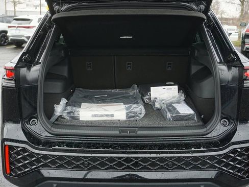 New 2026 Volkswagen Tiguan SEL R-Line AWD/4WD image 6