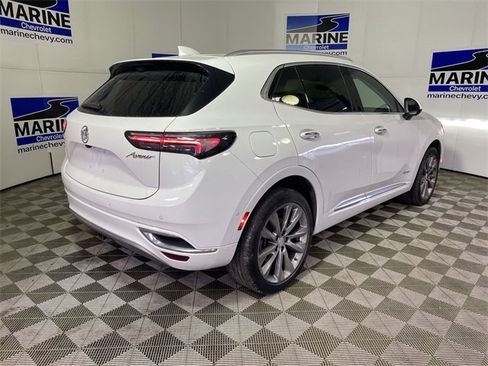 Used 2021 Buick Envision Avenir w/ Technology Package II image 16