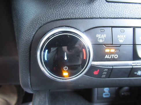 Used 2023 Ford Escape ST-Line AWD/4WD image 23