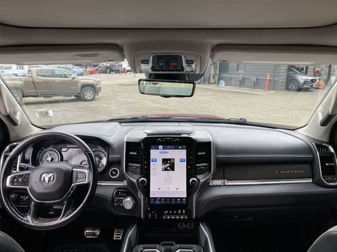 Used 2022 RAM 1500 Limited AWD/4WD image 13
