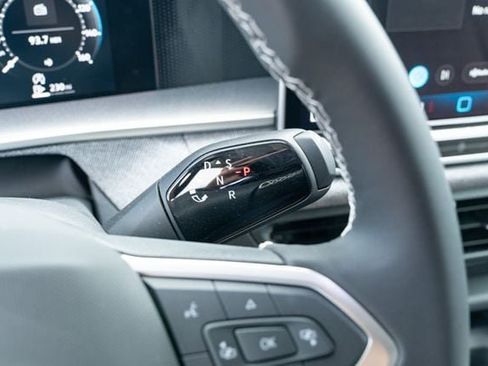 New 2026 Volkswagen Tiguan S FWD image 24