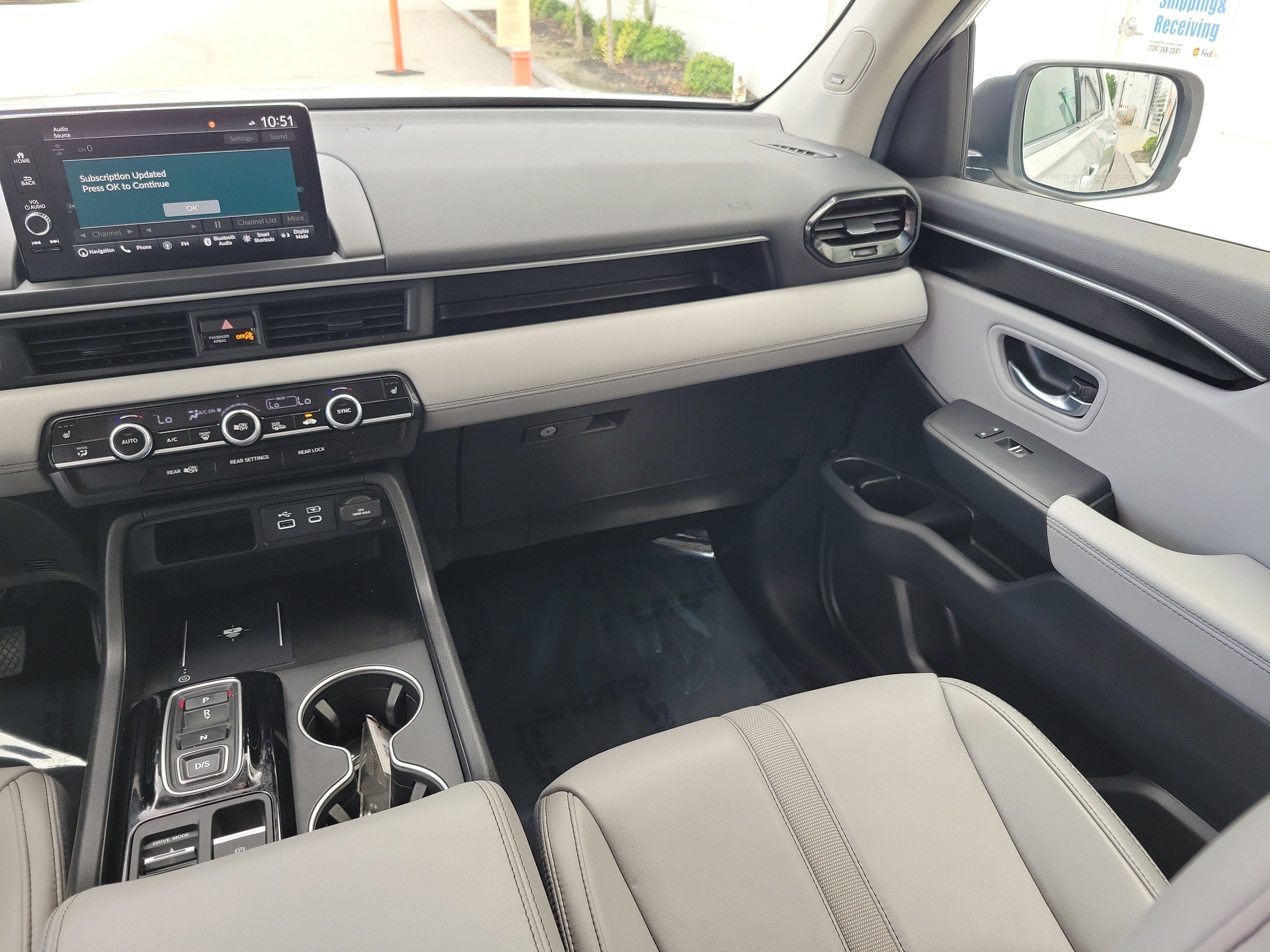 Used 2025 Honda Pilot Touring image 23