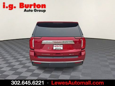 Used 2022 GMC Yukon XL SLT w/ SLT Luxury Package AWD/4WD image 5