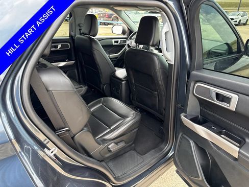 Used 2023 Ford Explorer XLT w/ Equipment Group 202A AWD/4WD image 14