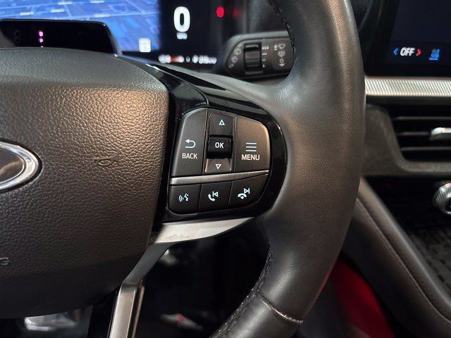 Used 2025 Ford Explorer Platinum w/ Ultimate Package AWD/4WD image 34