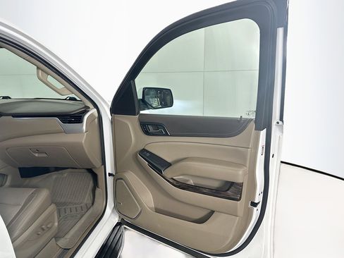 Used 2020 GMC Yukon SLT w/ Open Road Package AWD/4WD image 35