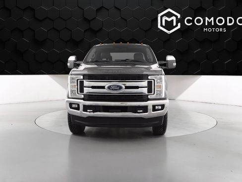 Used 2018 Ford F250 XLT w/ XLT Premium Package image 8