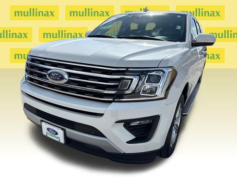 Certified 2020 Ford Expedition Max XLT w/ Equipment Group 202A RWD image 10