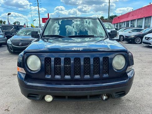 Used 2014 Jeep Patriot Latitude AWD/4WD image 1