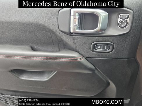 Used 2026 Jeep Wrangler Rubicon AWD/4WD image 19