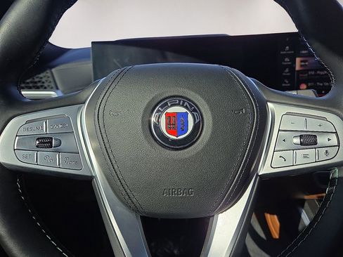 Used 2024 BMW ALPINA XB7 AWD/4WD image 31