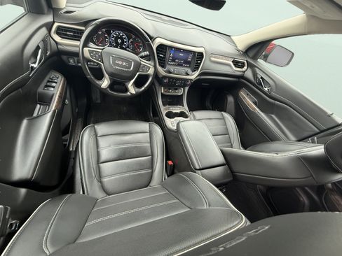 Used 2021 GMC Acadia Denali w/ Denali Technology Package AWD/4WD image 10
