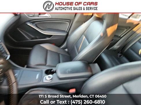 Used 2014 Mercedes-Benz CLA 250 4dr Sdn CLA250 4MATIC image 35