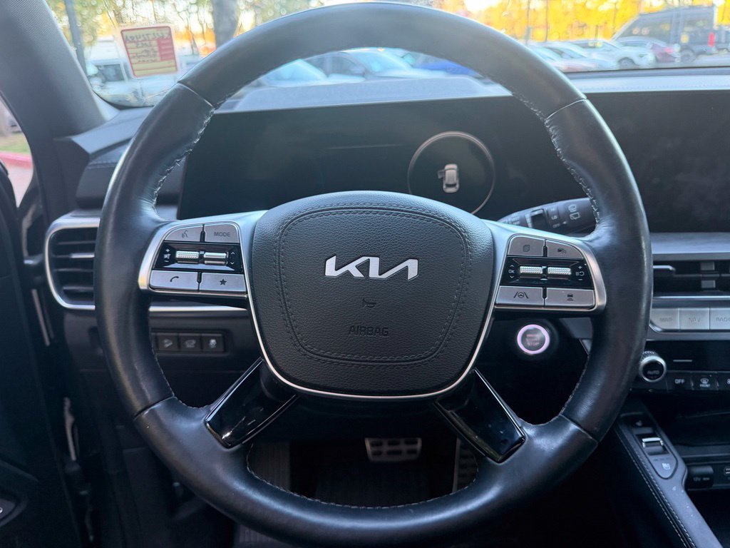 Used 2025 Kia Telluride SX X-Line AWD/4WD image 17