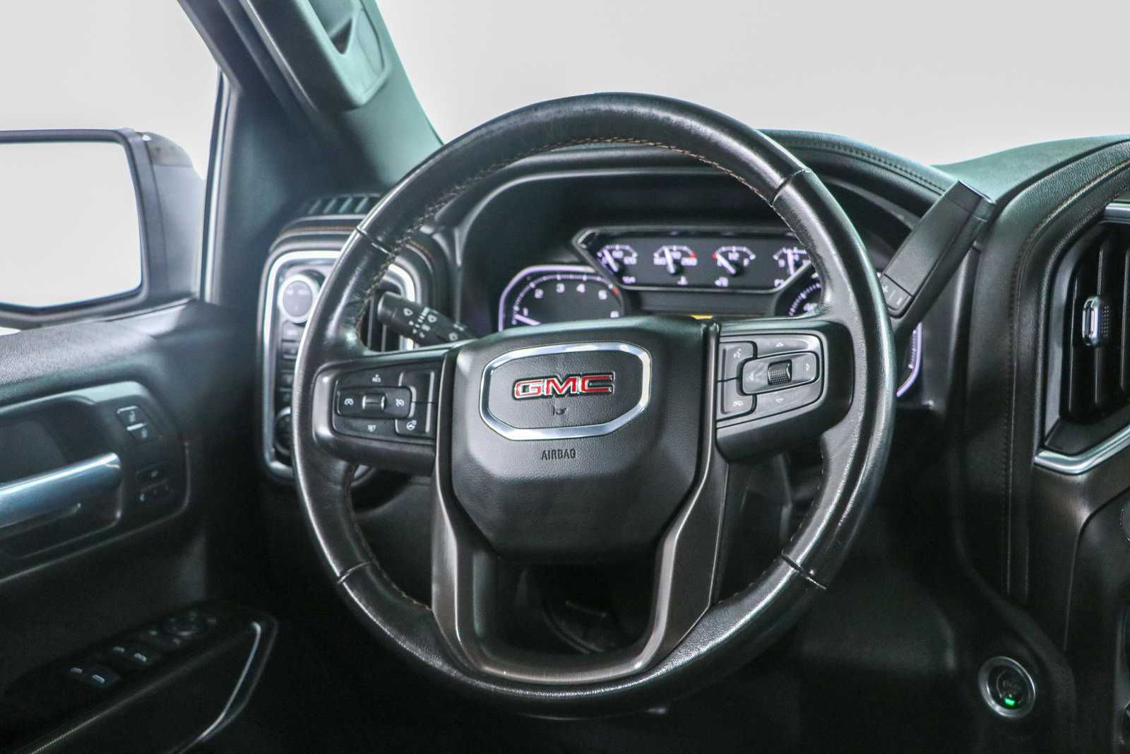 Used 2021 GMC Sierra 1500 AT4 w/ AT4 Premium Package AWD/4WD image 13