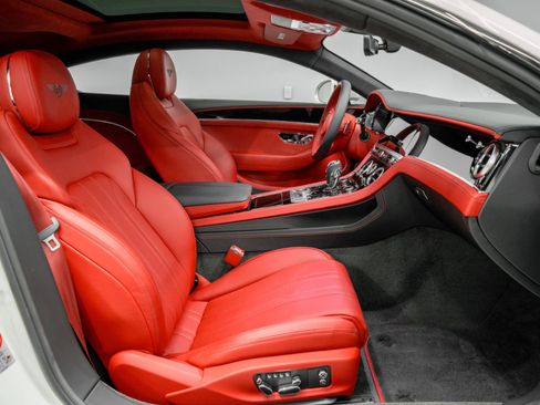 Used 2025 Bentley Continental GT AWD/4WD image 23