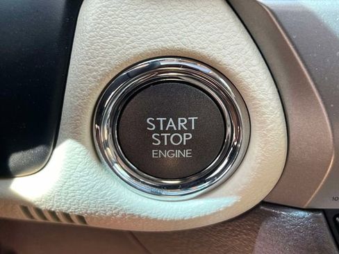 Used 2017 Lexus ES 350 w/ Luxury Package FWD image 33