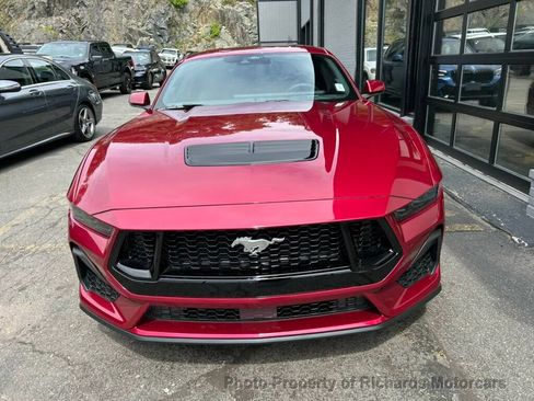 Used 2025 Ford Mustang GT Premium RWD image 6