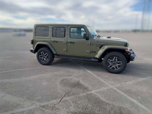 New 2026 Jeep Wrangler Sahara image 15