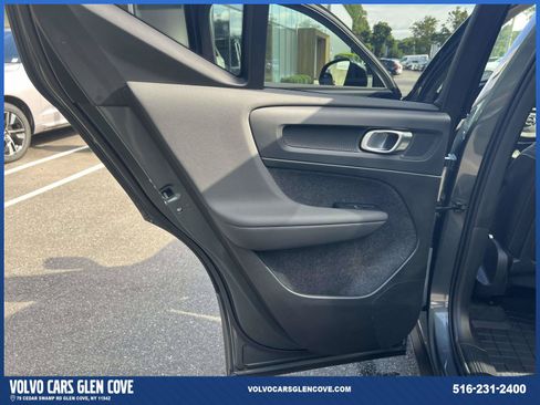Used 2026 Volvo XC40 B5 Core w/ Protection Package Premier AWD/4WD image 15