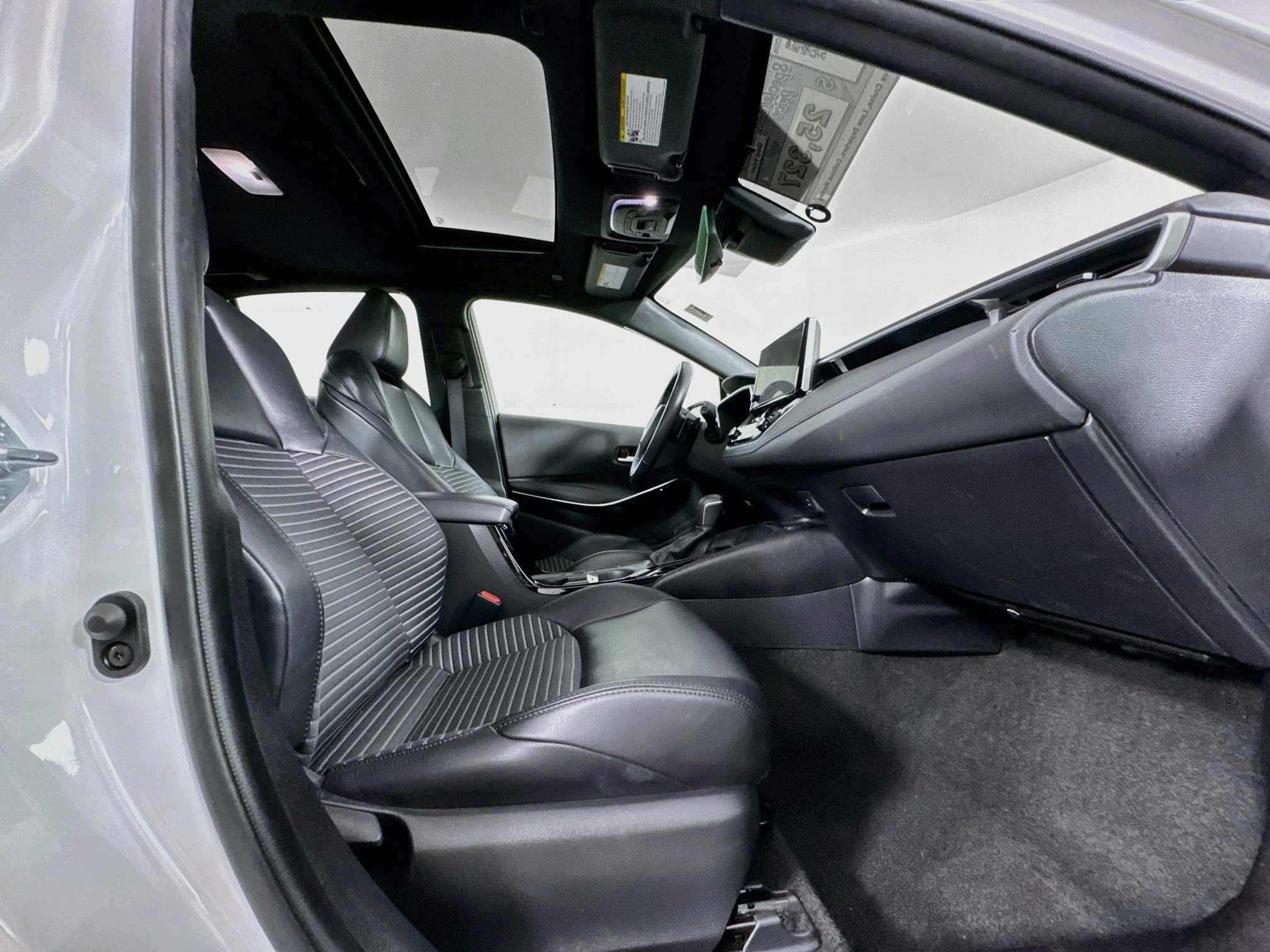 Certified 2024 Toyota Corolla XSE FWD image 30