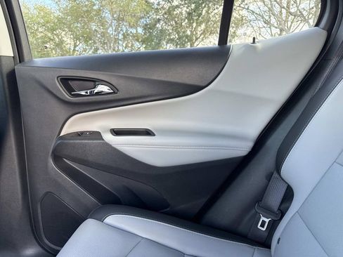 Used 2020 Chevrolet Equinox Premier image 15