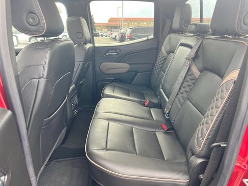 Used 2026 GMC Canyon Denali AWD/4WD image 24