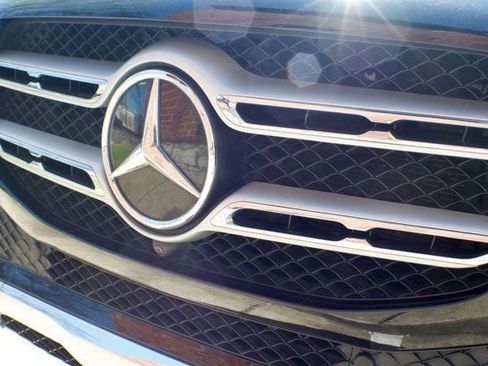 Used 2021 Mercedes-Benz GLE 350 4MATIC image 15