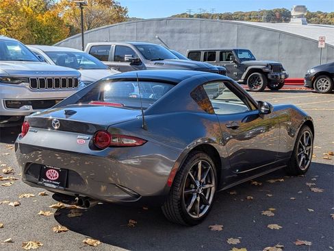 Used 2017 MAZDA MX-5 Miata RF Grand Touring image 3