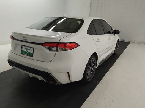 Used 2021 Toyota Corolla SE w/ SE Premium Package FWD image 9