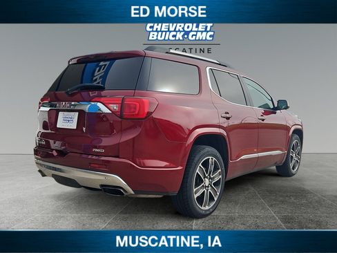 Used 2017 GMC Acadia Denali w/ Technology Package AWD/4WD image 5
